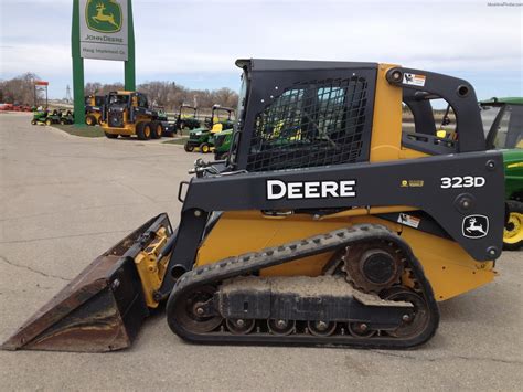 john deere 323d skid steer weight|john deere 323e reviews.